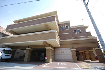 ラヴィーレ岸和田 ラヴィーレ岸和田